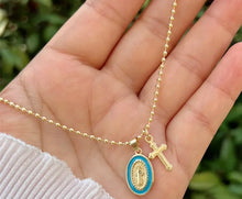 Cargar imagen en el visor de la galería, Virgen Madre Neckles

